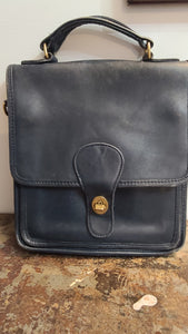 Vintage COACH leather Navy blue Station bag